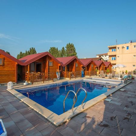 Apartments And Bungalow Casa Palma Ulcinj Extérieur photo