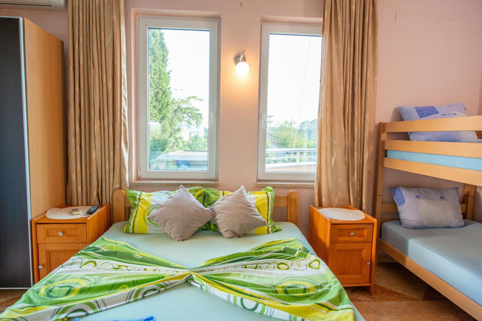Apartments And Bungalow Casa Palma Ulcinj Extérieur photo