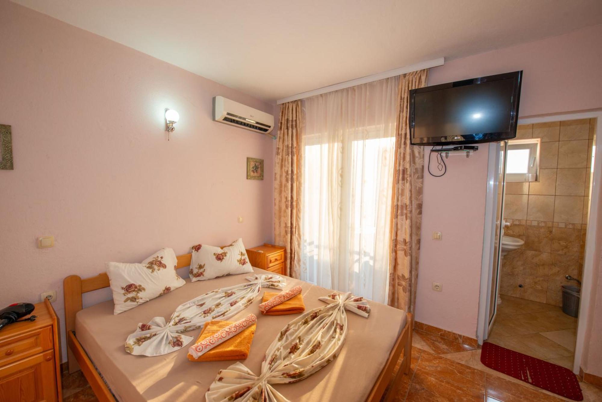 Apartments And Bungalow Casa Palma Ulcinj Chambre photo